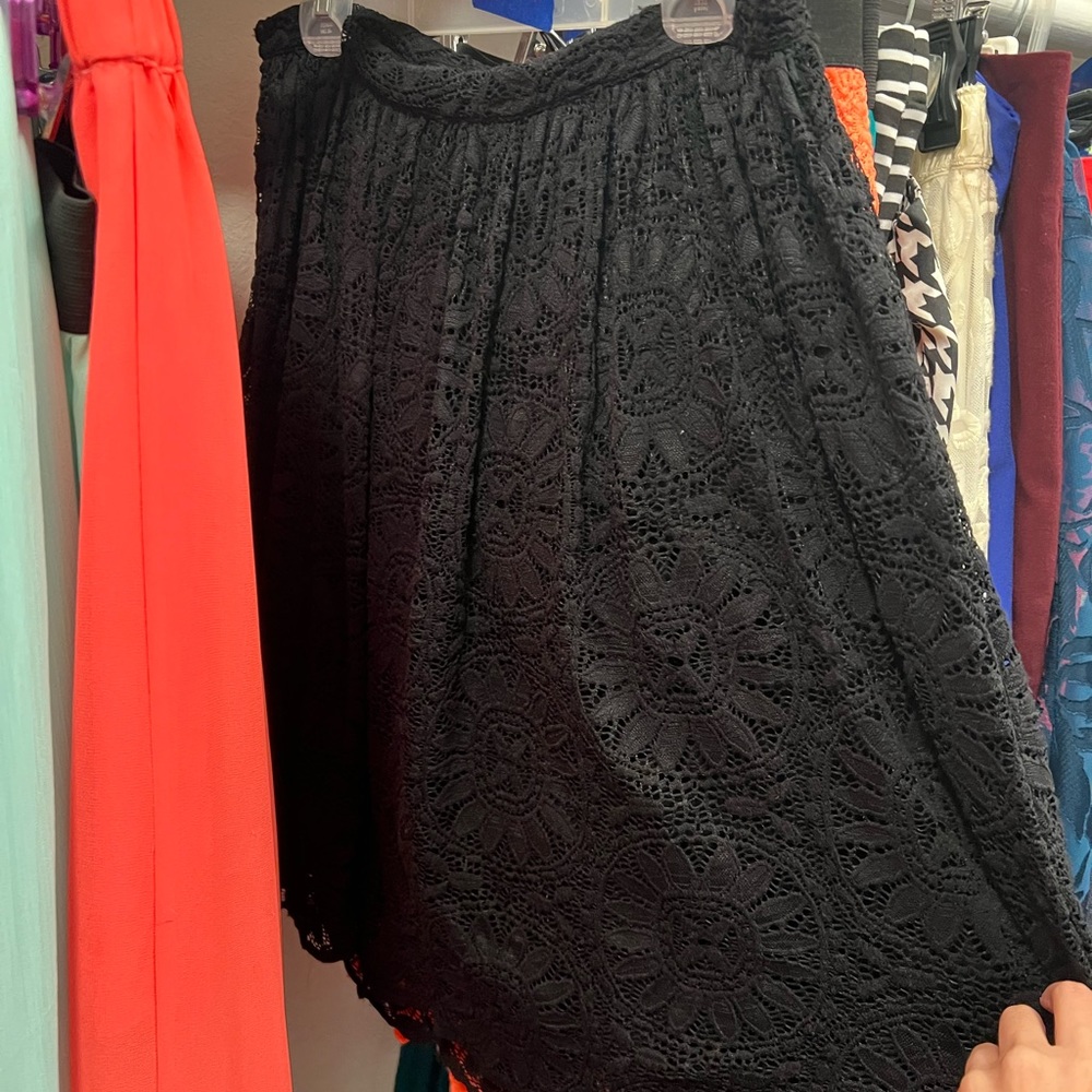 Black skirt